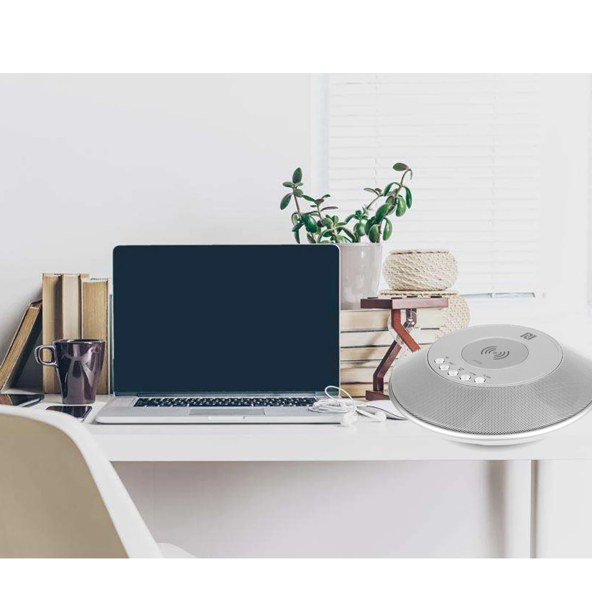 NFC bluetooth динамик портативный громкий динамик Qi Беспроводное зарядное устройство для мобильного телефона FM радио с часами дисплей power Bank