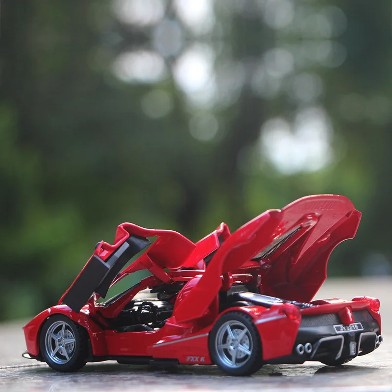 1:32 diecast alloy car model simulation FXX K sports children's toy sound and light pull back kids ornament gift | Игрушки и хобби