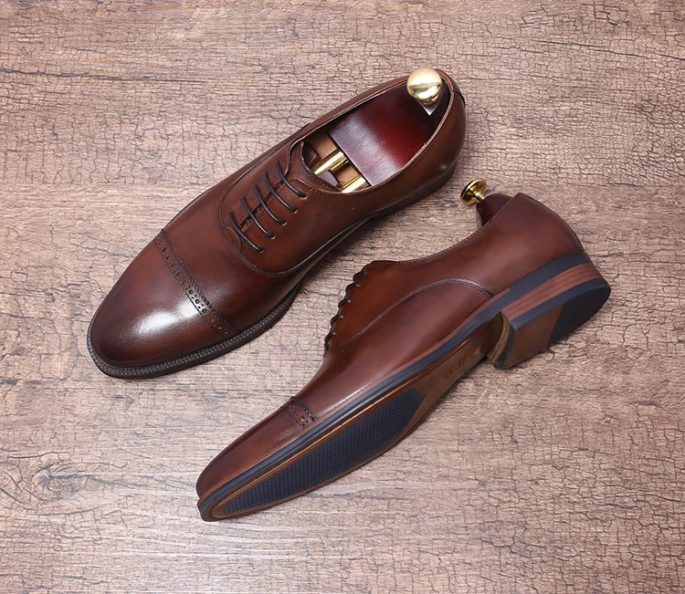 

Genuine Leather Mens Borgues Wedding Oxfords 2018 Lace Up Male Fashion Retro Spring Party Dress Shoes Black Martin Oxfords