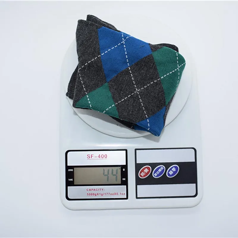 Fcare 4 шт. = 2 пары 40, 41, 42, 43, 44 платье деловые носки длинные ноги calcetines Ромбический принт Осень Зима теплые мужские носки
