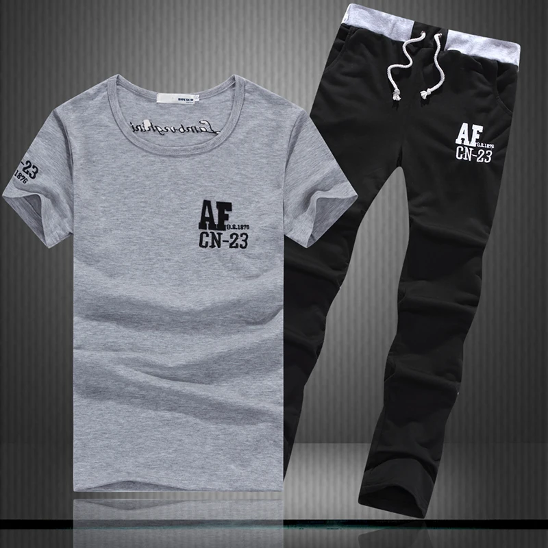 Повседневный комплект из 2 предметов Мужской (футболка с коротким рукавом + брюки)