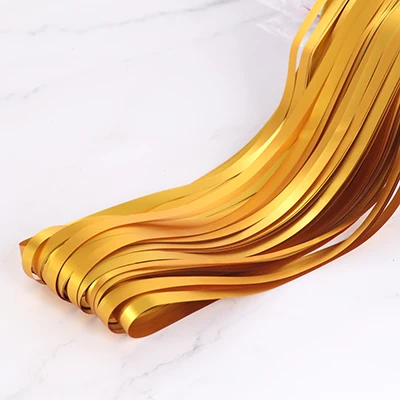 gold 1*2 м/3 м потрясающая матовая Золотая Серебряная металлическая бахрома из фольги Блестящий дождевой занавес декор свадебный Декор Фотофон принадлежности - Цвет: gold