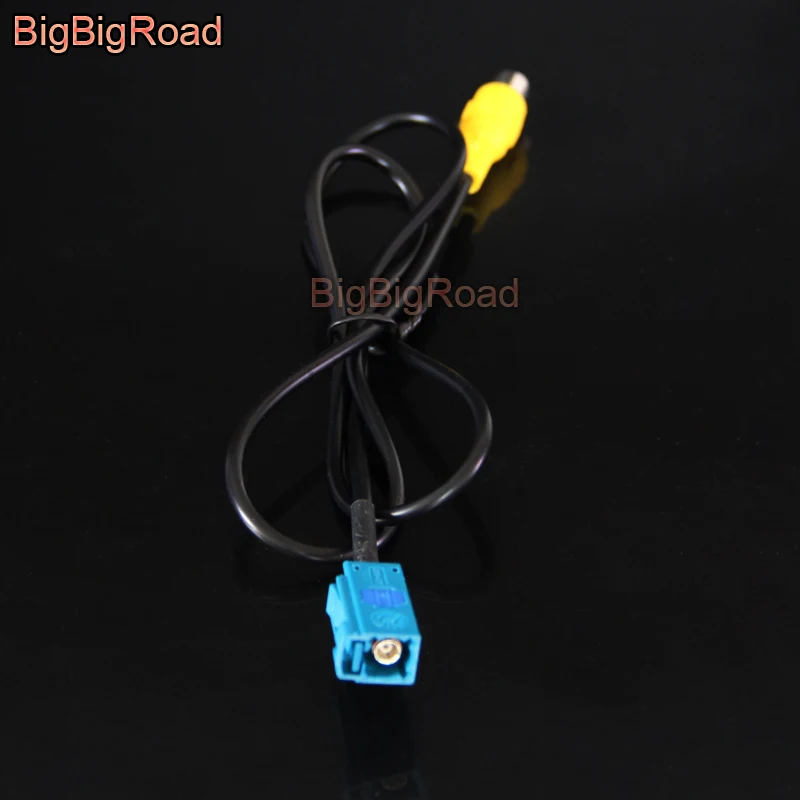 

BigBigRoad Car Rear View Parking Camera Adapter Connector Wire For Volvo XC60 XC90 V70 XC70 S80 S80L