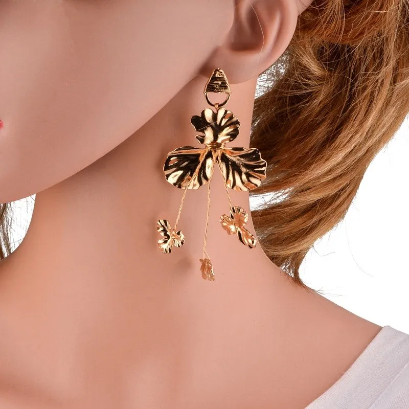 Металлические большой Длинные Висячие серьги для Для женщин ночной клуб листья