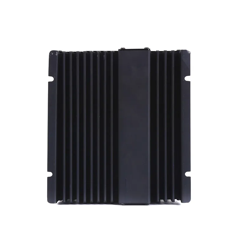Высокого качества ШИМ контроллер 24V 600W ветро солнечной гибридной Зарядное