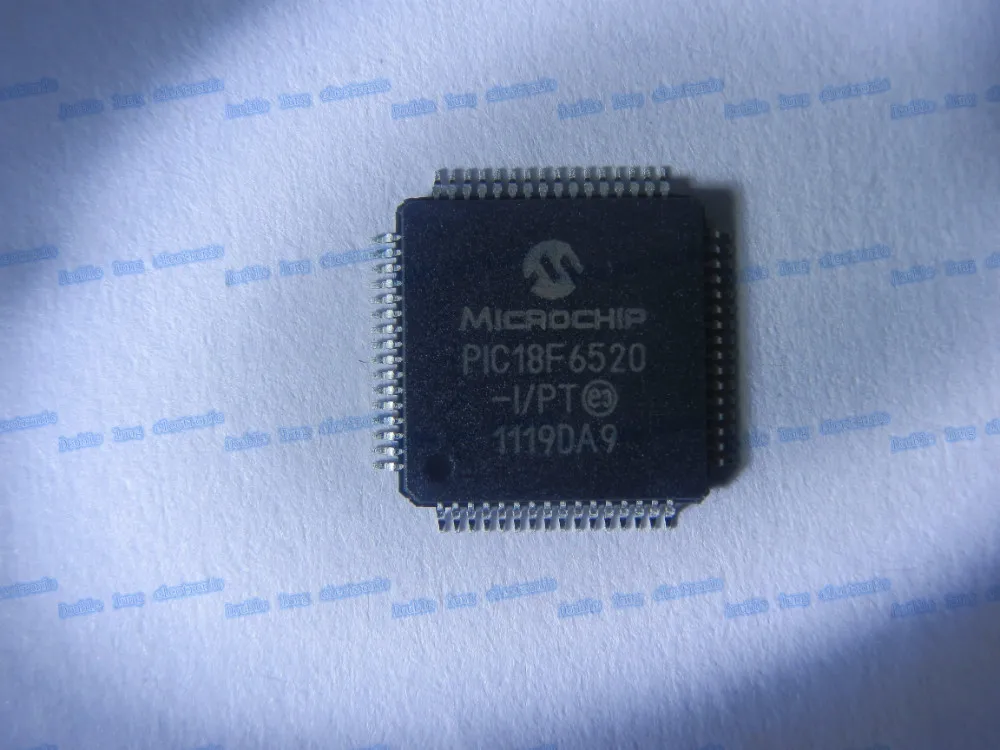 

10 шт./лот PIC18F6520 PIC18F6520-I/PT IC MCU 8 бит 32 КБ FLASH TQFP64