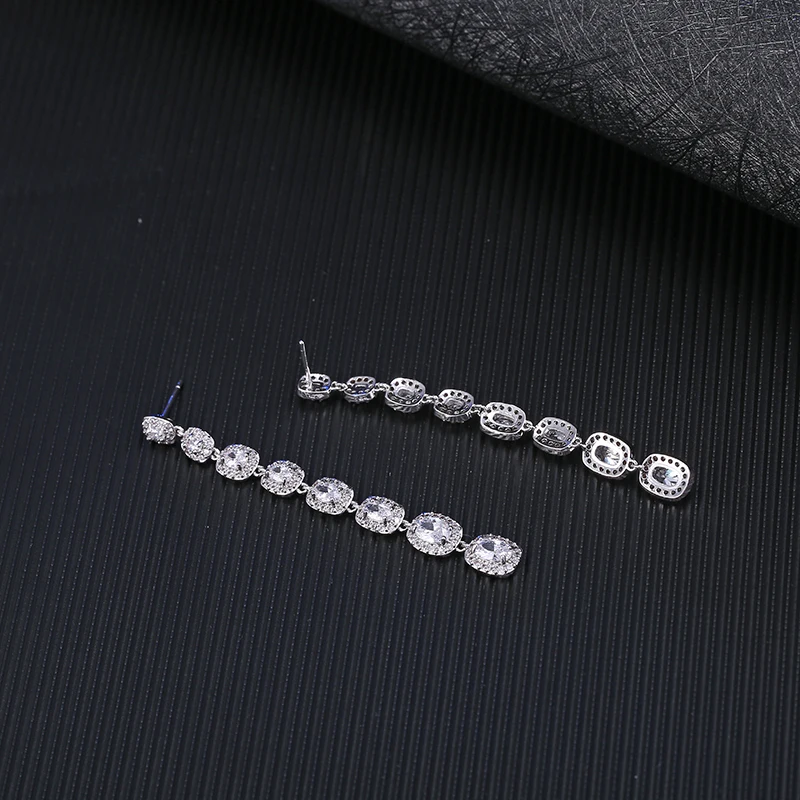 Женские длинные квадратные серьги-подвески с фианитами | Украшения и аксессуары