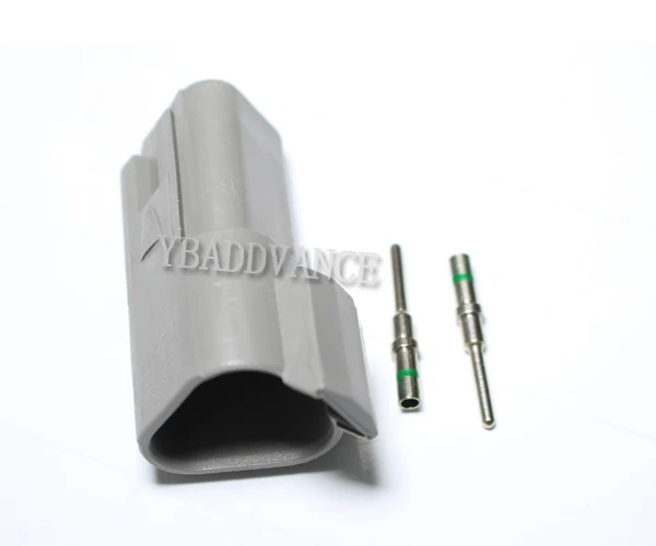 Серые штекерные 3-контактные разъемы в сборе с твердыми круглыми штырьками и