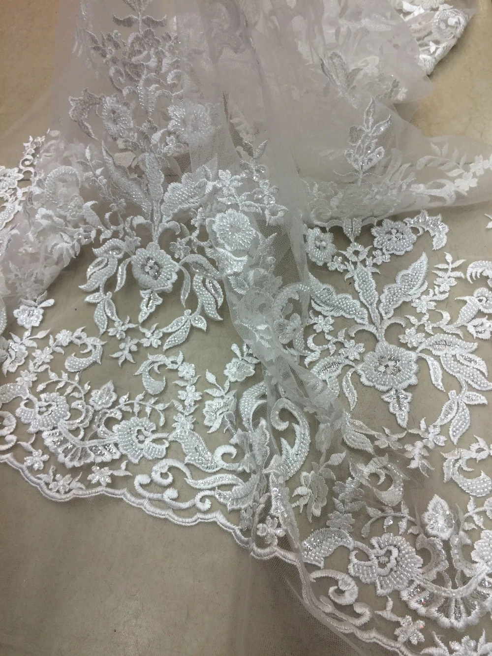 Кружевная ткань тюль с бусинами для вечерние высококачественное гипюровое