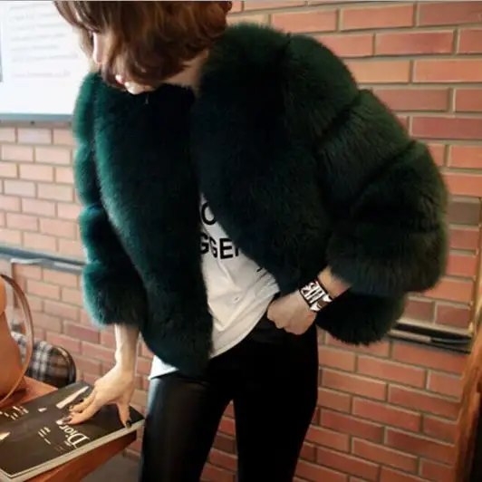 Женская шуба из искусственного меха норки большого размера искусственная норка