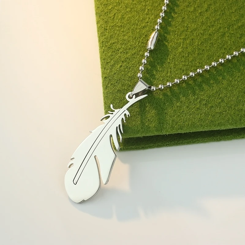 

Free Shipping Fashion 316L Stainless Steel Feather Pendant Necklace Fine Jewelry Black / Blue / Gold / Silver With Bead Chain