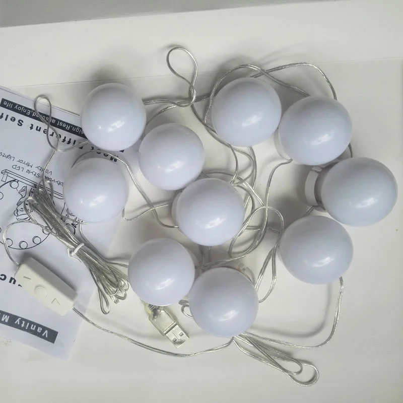 В голливудском стиле светодиодный светильник для зеркала в туалетном столике