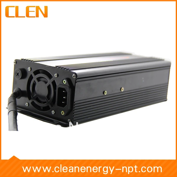 12V/24V 8A Intelligent acid battery charger smart reverse pulse for car | Электроника