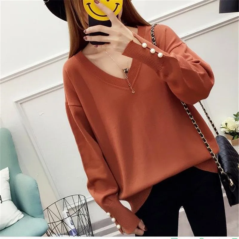 2018 Autumn and winter sweater women's solid color knitted long-sleeved shirt V-neck loose large size women jacket A1049 | Женская