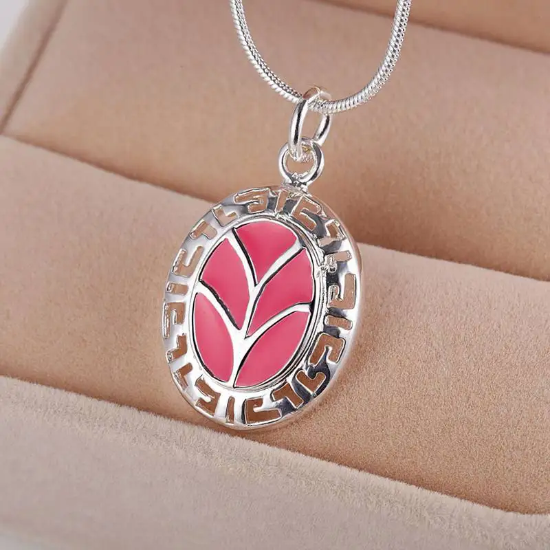 Винтажное ожерелье 2 цветов овальной формы Черное и розовое с подвеской для