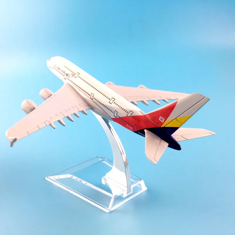 Модель самолета ASIANA AIRLINES 16 см Игрушечная модель подарок на день рождения |