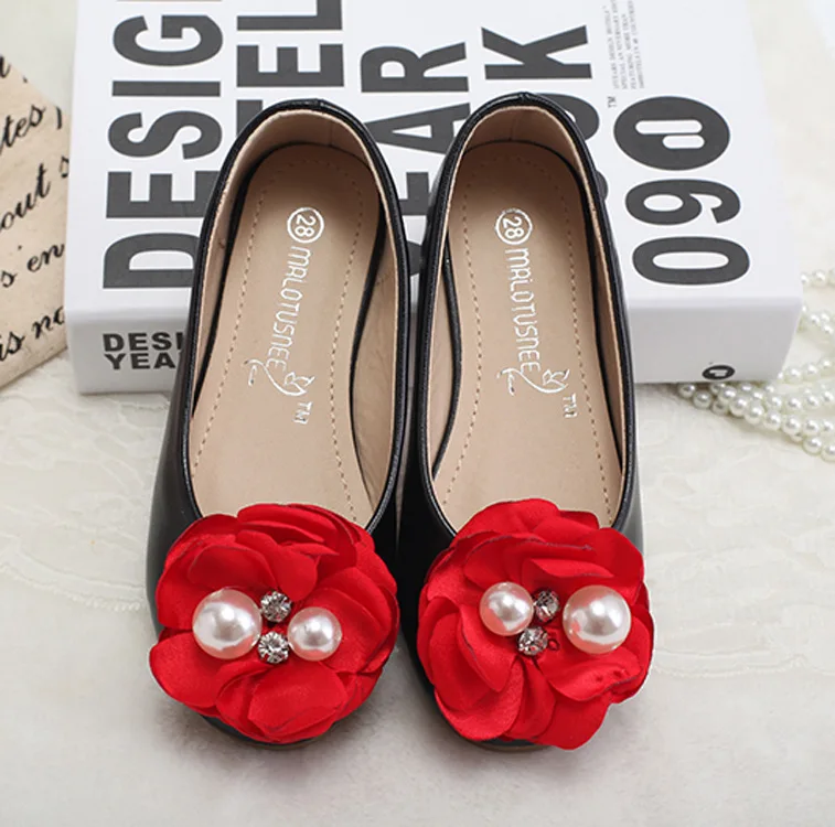 

Girls big pearl flower leather shoes Spring Autumn Children princess shoes student shoes kids girls leisure Sneakers
