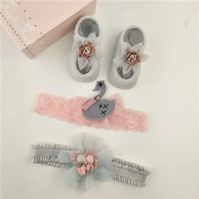 NEW STYLE FASHION HEADBANDS WITH BOW SOCKS SET BABIES GIFT | Детская одежда и обувь