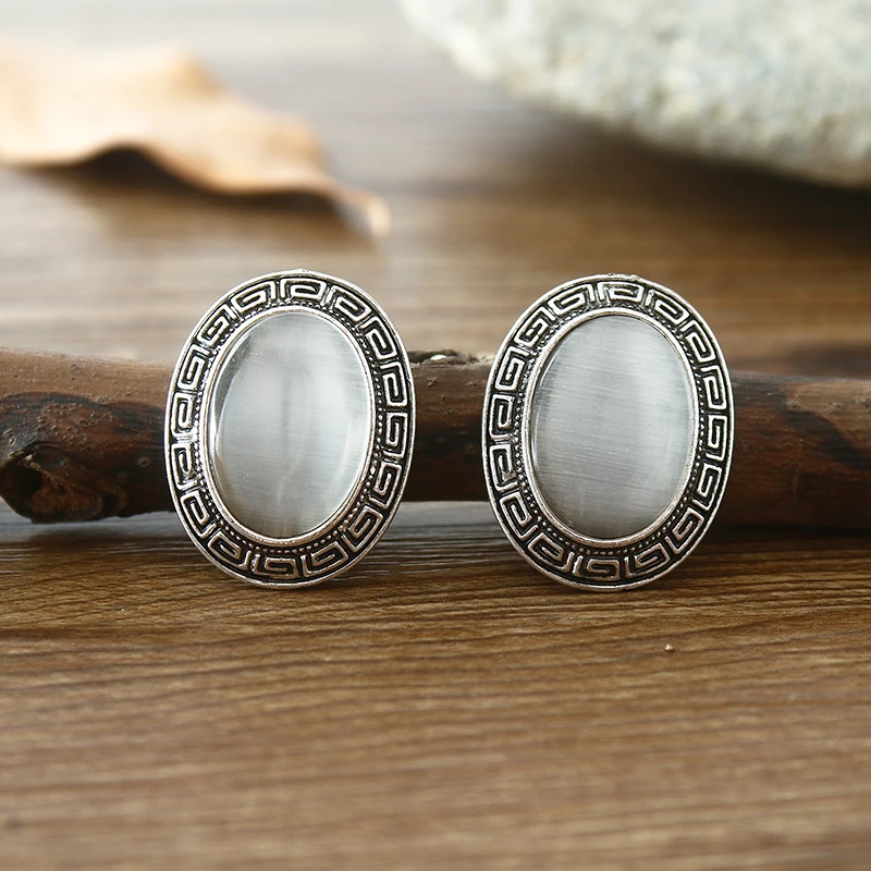 

2018 wit opals vrouwen legering zilveren oorbellen, mode nationale carve handgemaakte sieraden freeshipping