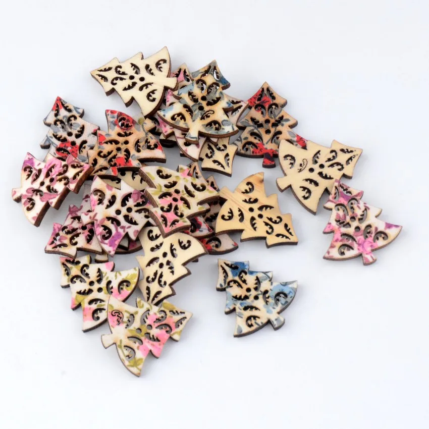 

Бесплатная доставка, розничная продажа, 40 шт., случайная Смешанная Рождественская елка, 2 отверстия, дерево, паста, тканевые пуговицы, скрапб...