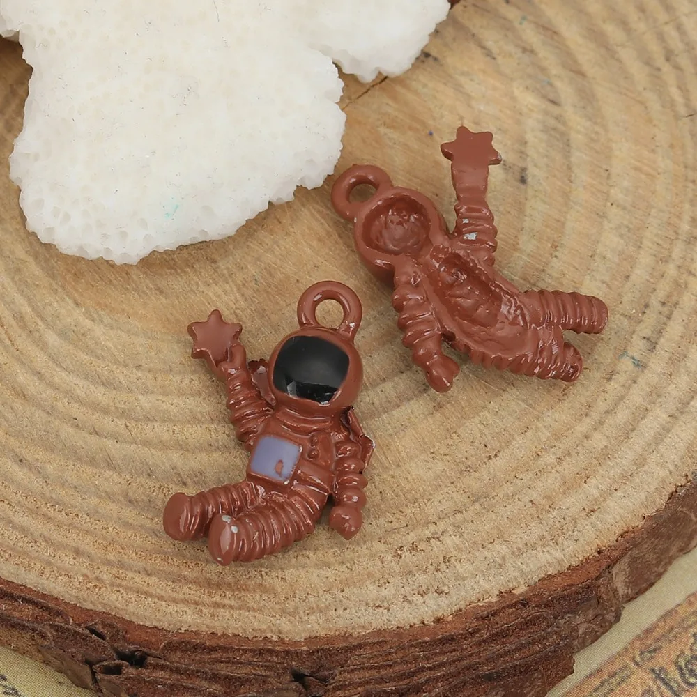DoreenBeads Мода цинковый сплав подвеска с изображением галактики астронавт, космонавт бежевый красочный эмаль амулеты «сделай сам» 22 мм x 16 мм, 5 шт