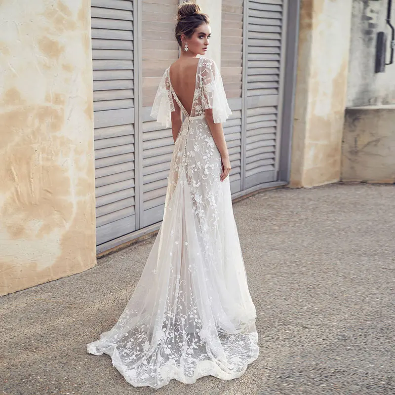 Женское длинное вечернее платье белое кружевное с v образным вырезом вечерние