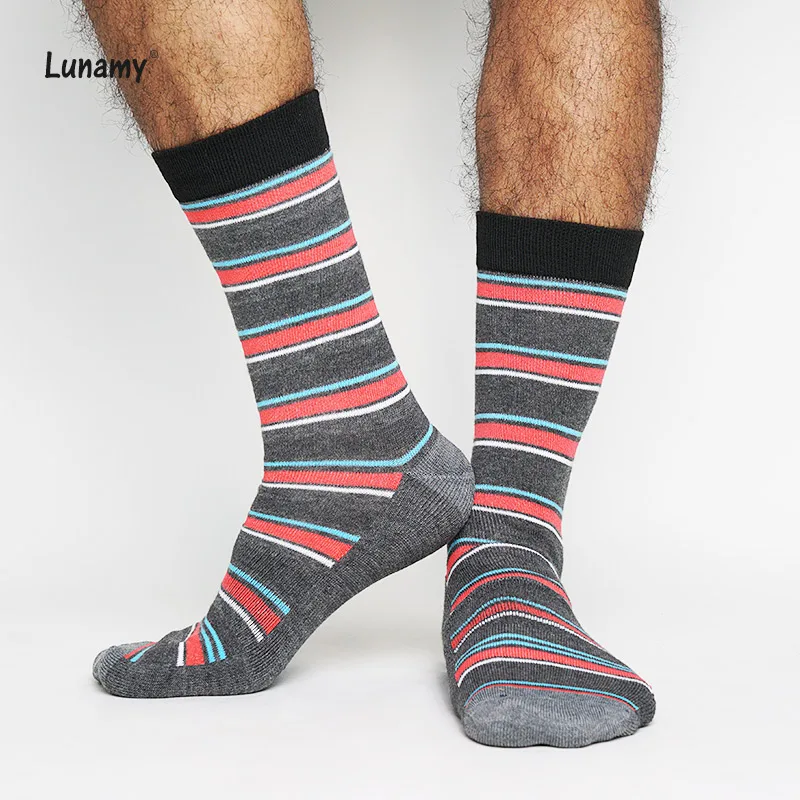 25 цветов Pinstripes Повседневные Носки мужские Crew Бизнес Хлопок Sox Смешные забавные