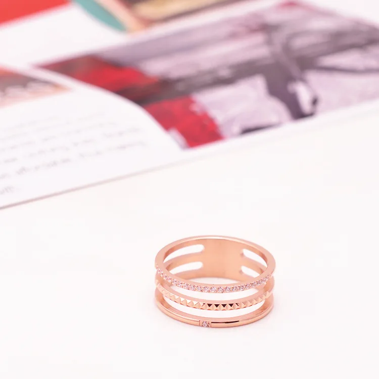 fashion rose gold titanium ring for men and women | Украшения и аксессуары