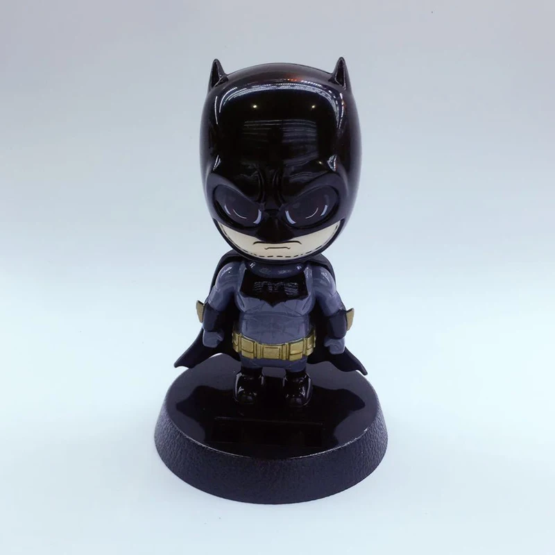 Batman Украшение автомобиля мультяшный персонаж качающаяся Голова Статуя кукла украшение солнечный автомобиль Интерьер домашнее украшение Подарочный аксессуар для автомобиля - Название цвета: Batman