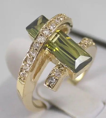 Хит продаж 18K золотое золото GP ювелирное оливковое кольцо с зеленым кристаллом