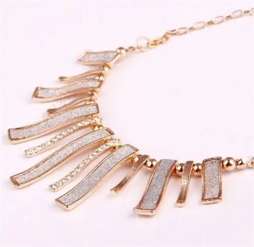 Корейская женская мода преувеличенное геометрическое белое матовое массивное