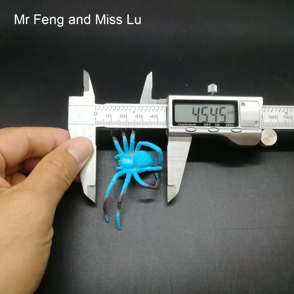 Синий паук вставить практические шутки остроты Игрушки Наука Животные Природа