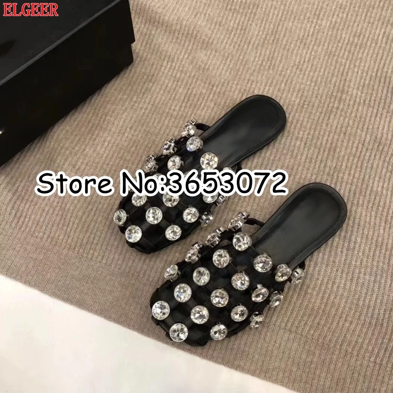 Шикарные Стразы с круглым носком летние тапочки на плоской подошве вырезами