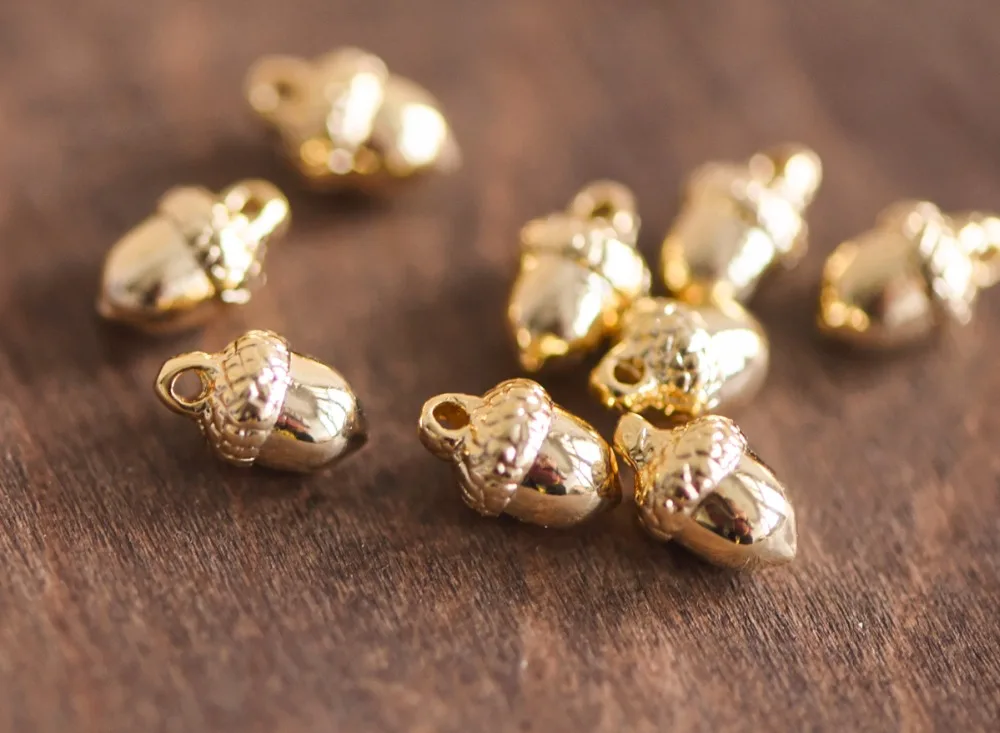 10pcs Mini Gold plated Brass Acorn Charms 9x6mm Lead Nickel Free (GB-067) | Украшения и аксессуары