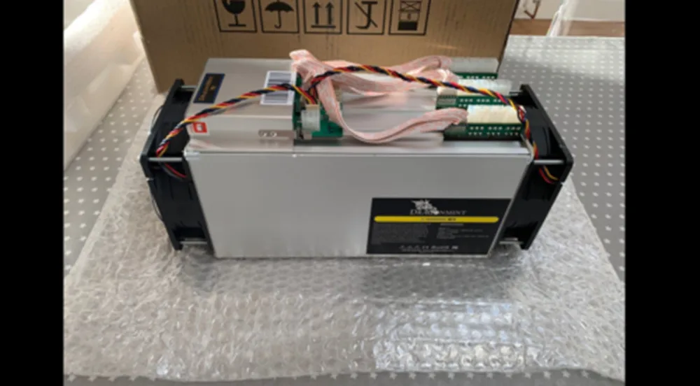 

Used Innosilicon Dragonmint T1 15TH/s With PSU Asic BTC BCH Miner Better Than Antminer S9 S11 S15 S17 T9+ T17 Whatsminer M3 M3X