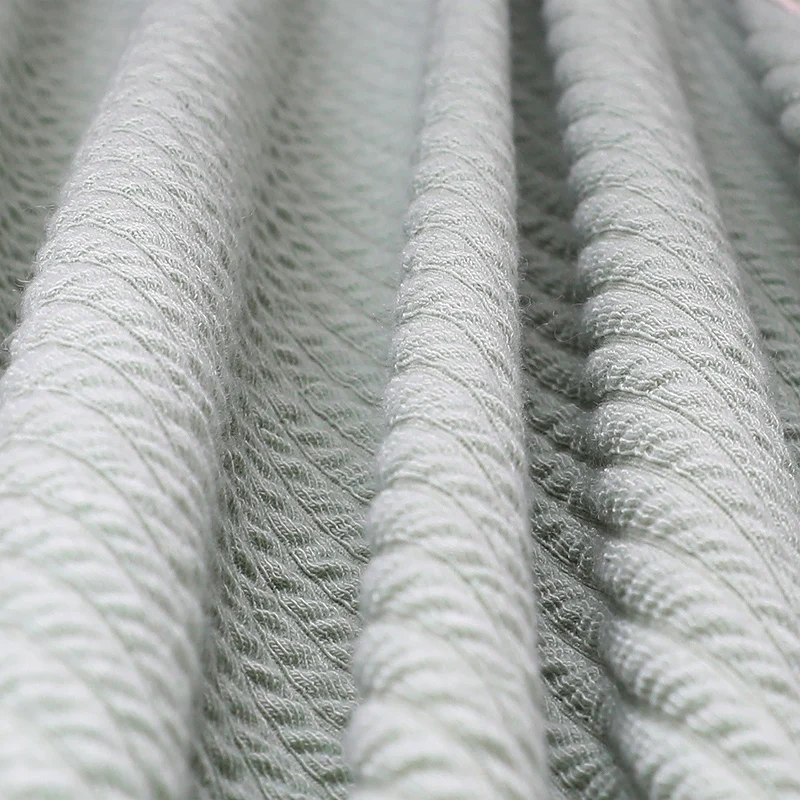 Полиэфирный защитный чехол растягивающийся четырехсезонный для дивана все