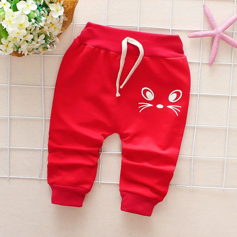 P0022red-cat Розничная, новая весенняя детская одежда для новорожденных, штаны-шаровары с буквенным принтом «М» для маленьких мальчиков и девочек, легинсы, маленькие хлопковые брюки - Цвет: P0022red-cat