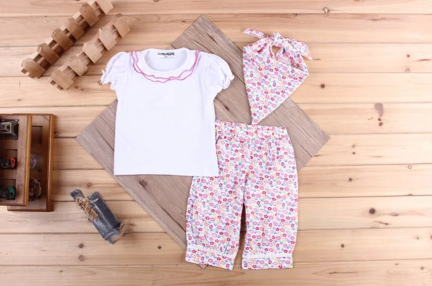 Комплект одежды для новорожденных Bebe Boutique недорогой комплект маленьких девочек