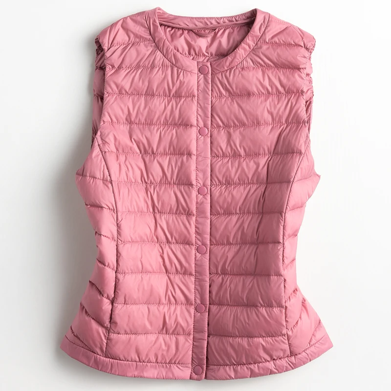 Женский жилет на утином пуху ультра легкий теплый Приталенный без рукавов осень