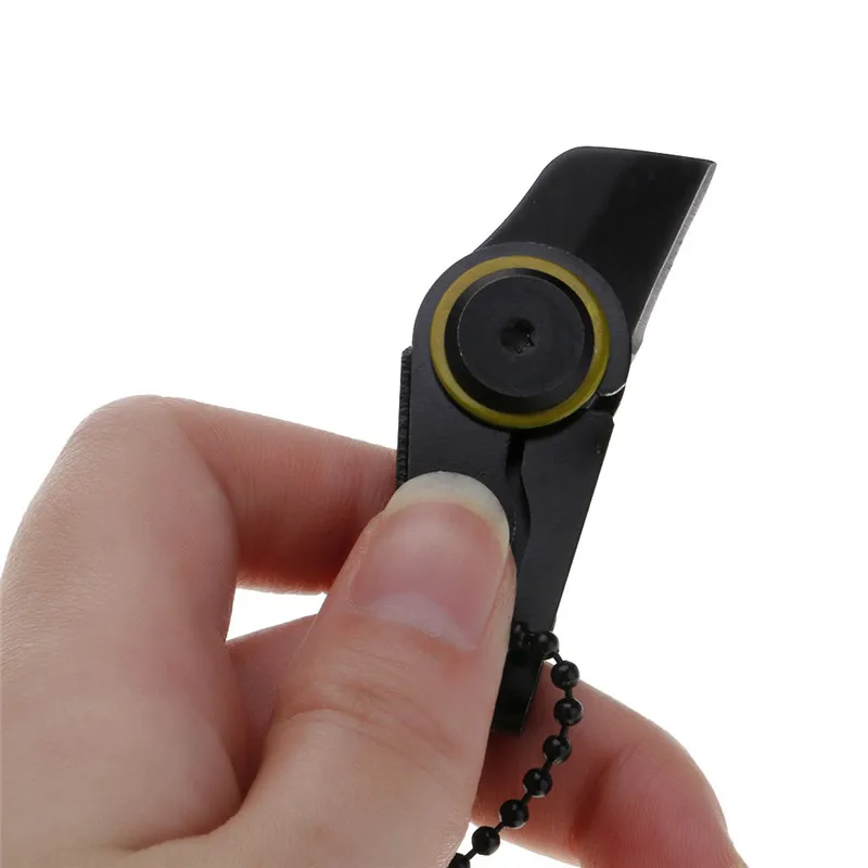

Portable Survival Outdoor Tool Foldable Black Mini Pocket Knife with Keychain