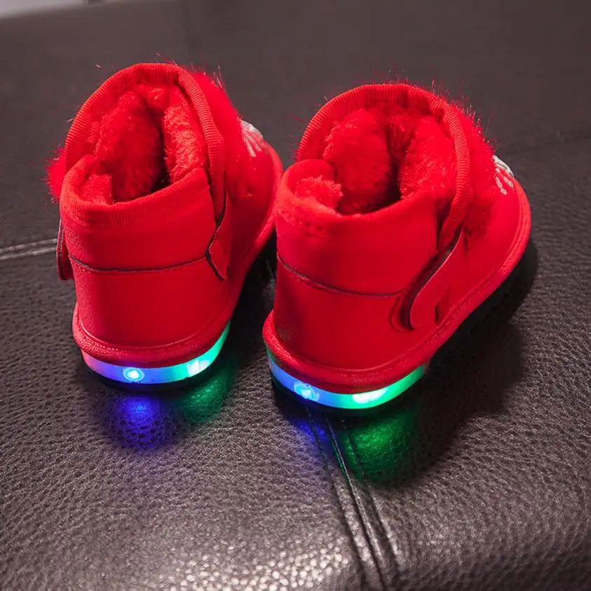 Новинка 2017 года осень зима для маленьких детей с изображением персонажей