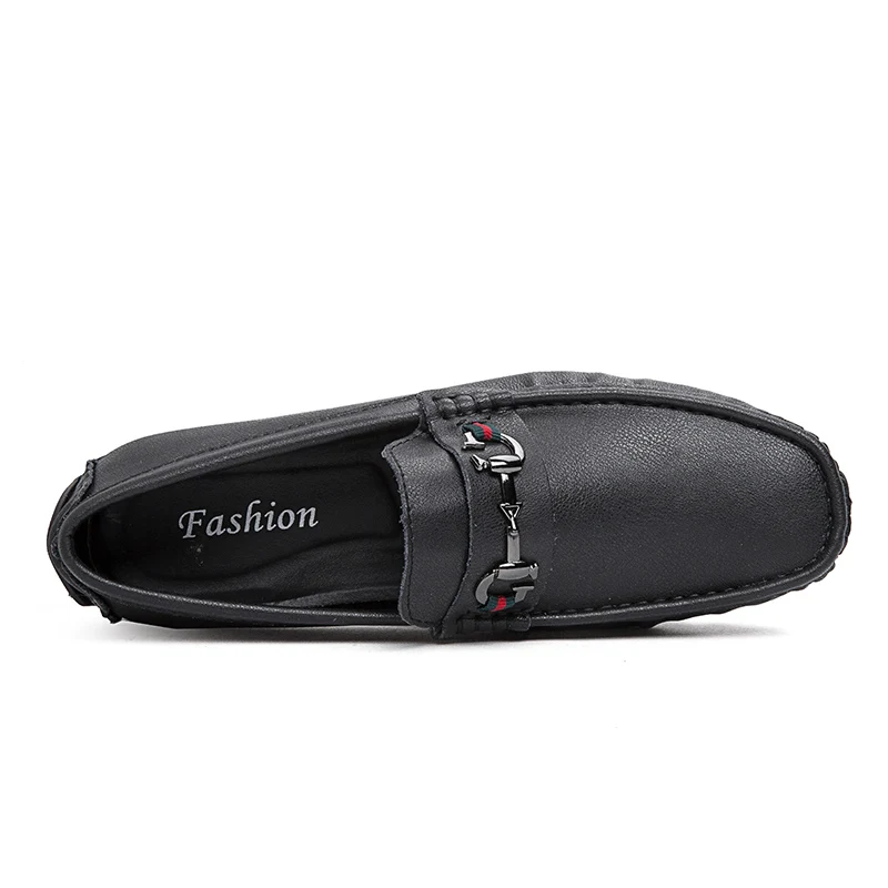 New Summer Men Flat Shoes Men Flats Slip On Male Loafers Driving Moccasins Homme Classic Comfortable Men Fashion Casual Shoes