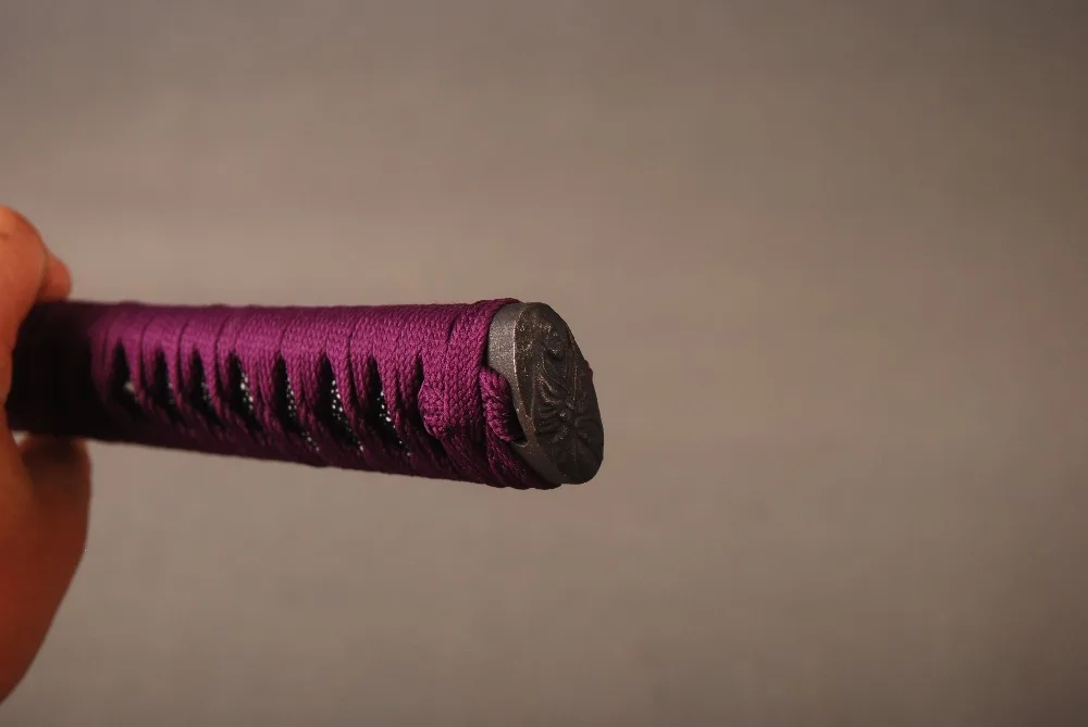 Тонкая ручка Tsuka для японского меча Wakizashi фиолетовый шелк Ito & Имитация Черный Rayskin