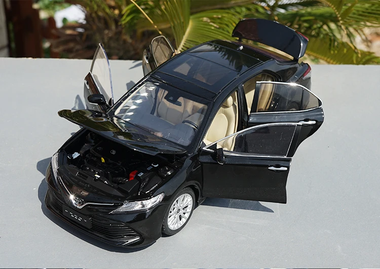 Изысканный 1:18 Toyota восьмого поколения Camry спортивная версия модели сплава автомобиля, коллекционная машинка Модель украшения