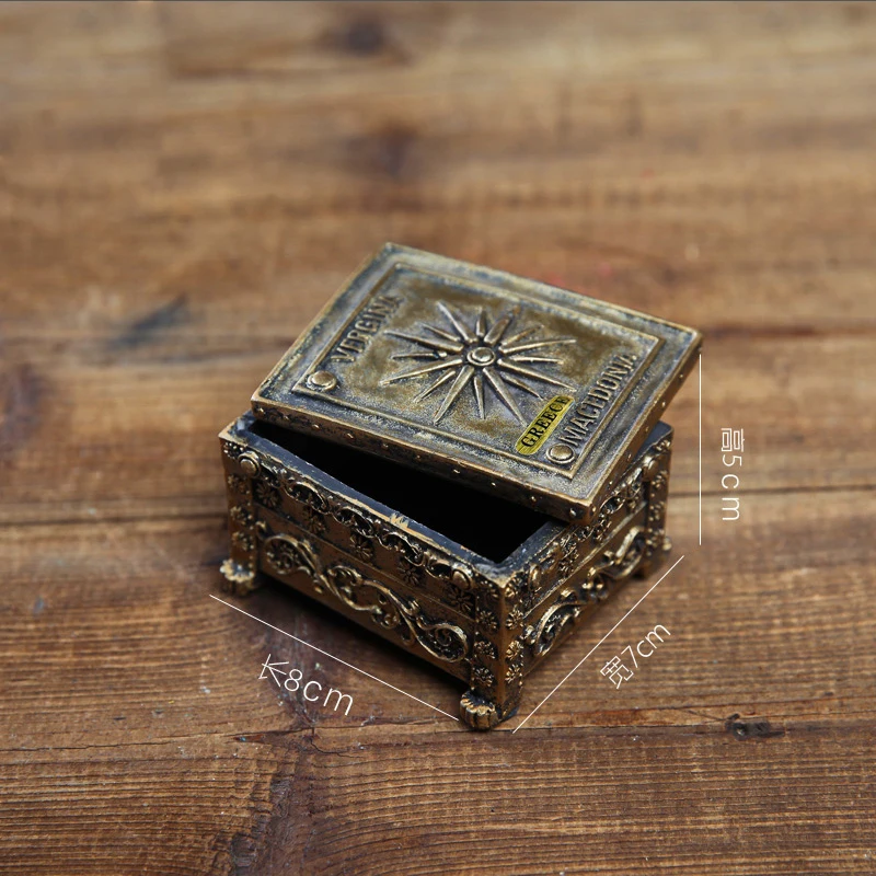 

Creative European Retro Roman Soldiers Creative Home Furnishing TV Cabinet Living Room Wine Cabinet Cafe Ornaments Gifts Crafts