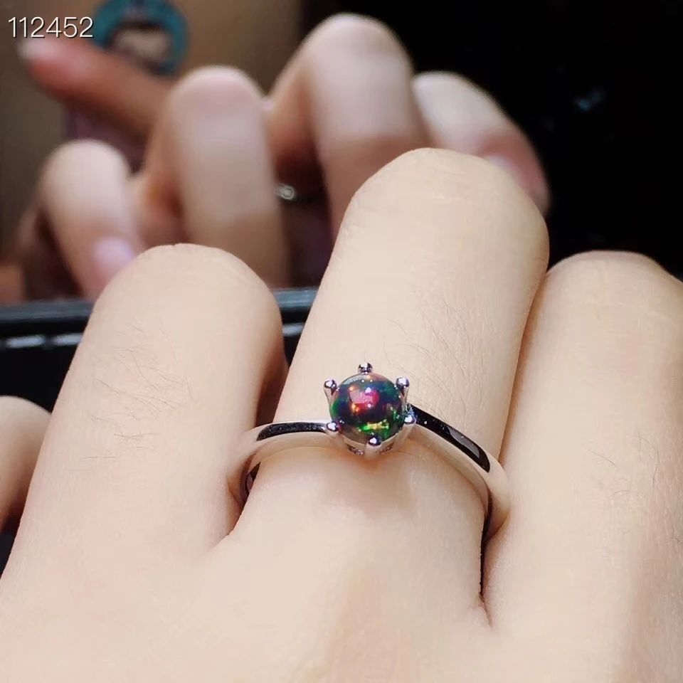 

Женское кольцо из серебра 925 пробы, с натуральным черным опалом