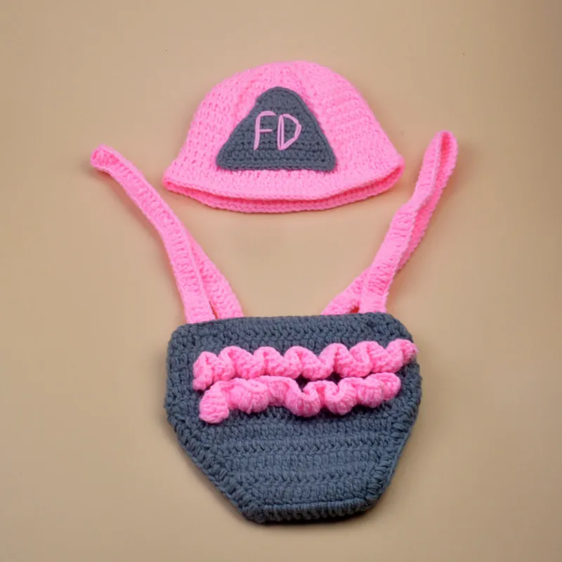 

New Character pink color Cotton Newborn Photography Props Costume Hand Crochet Knit Infant Fireman Baby Hat with shorts set
