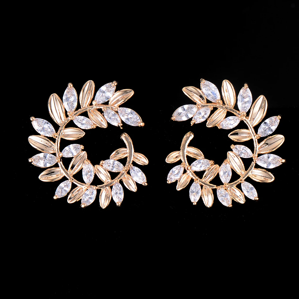 SISCATHY 2019 New Fashion Jewelry African Dubai Style Cubic Zirconia Earrings For Women Flower Cute Girls Stud 3Colors | Украшения и