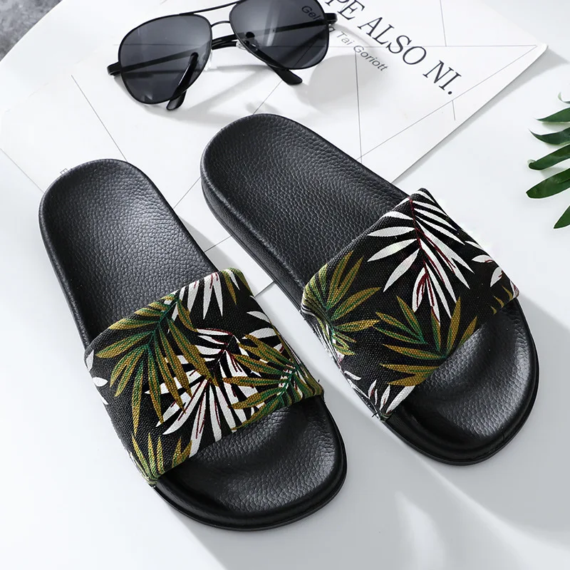 2018 summer new leaves slippers outdoor pvc anti-slip soft bottom word female. | Обувь
