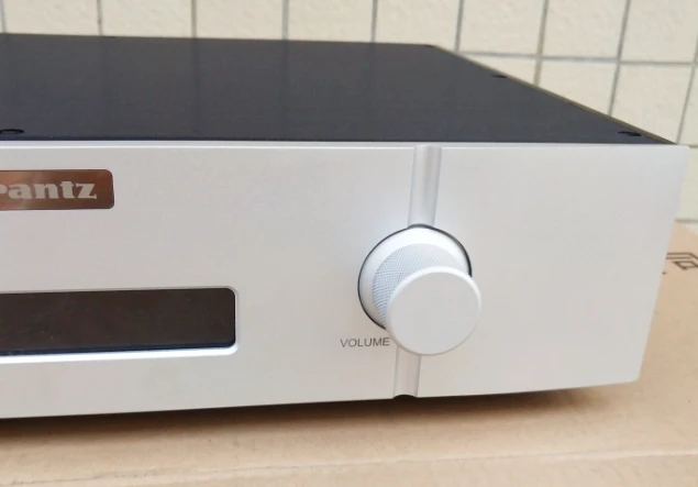 Передний корпус усилителя мощности из алюминия (436*90*308) имитация Marantz|Усилители